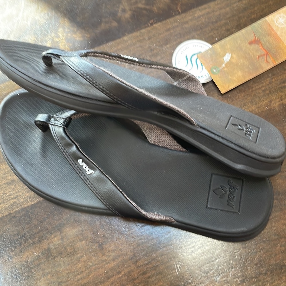 Reef Rover catch flip flops - Picture 4 of 5